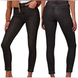 EUC Women’s Abercrombie & Fitch Curve Love High Rise Super Skinny Ankle Jeans!